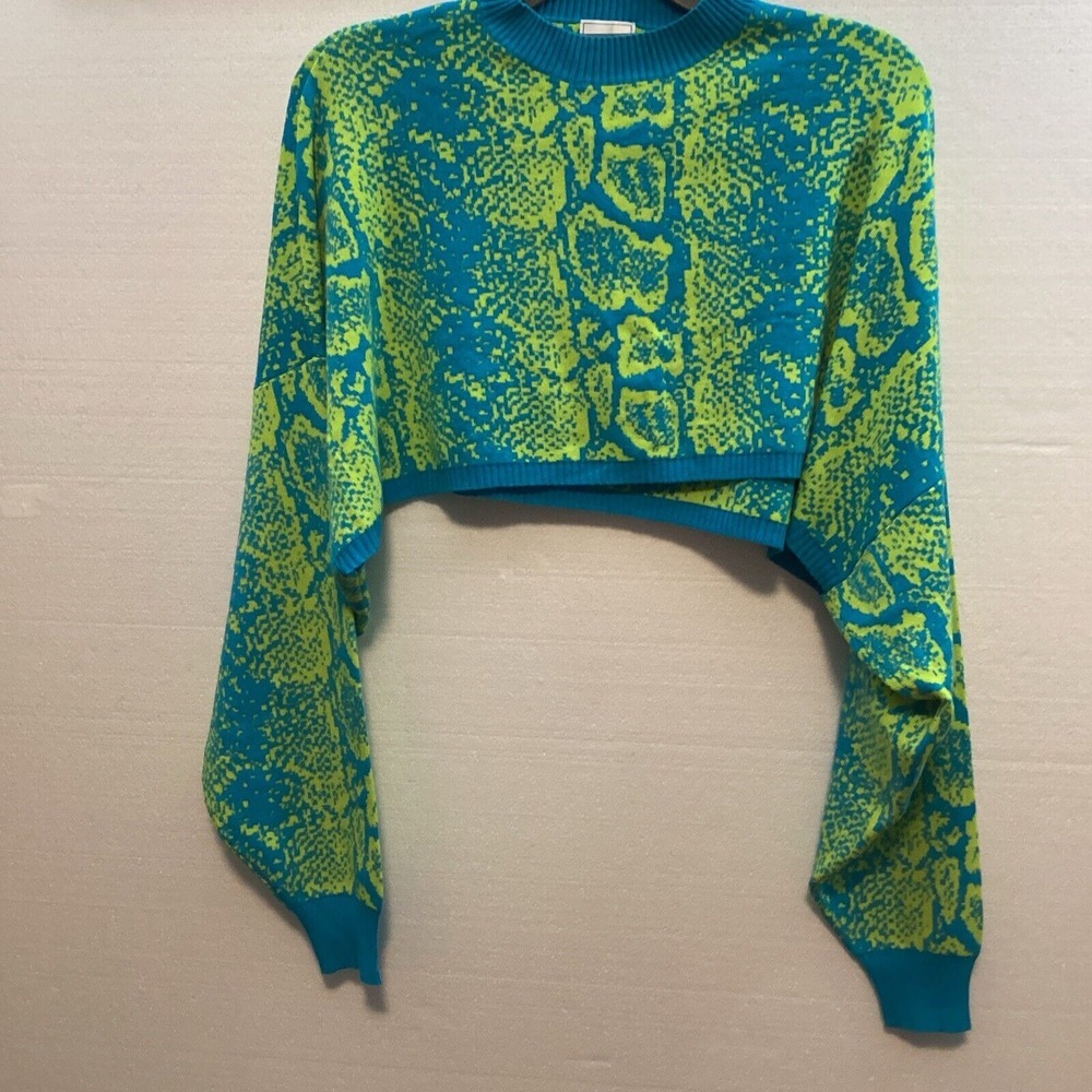 No 1 Los Angeles Neon Extra Wide Crop Sweater Women's Size Small SKU # 58817
